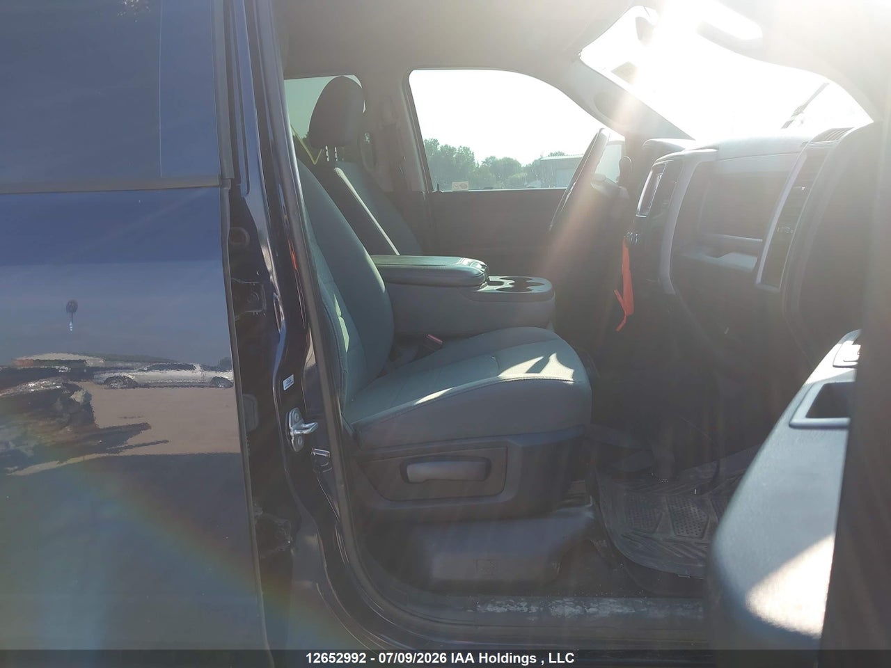 2017 RAM 1500 ST thumbnail 6