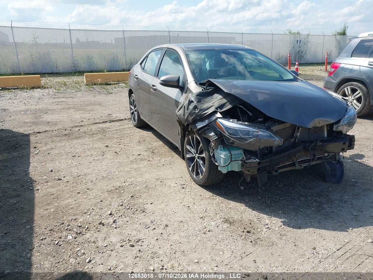 2019 TOYOTA COROLLA thumbnail 2