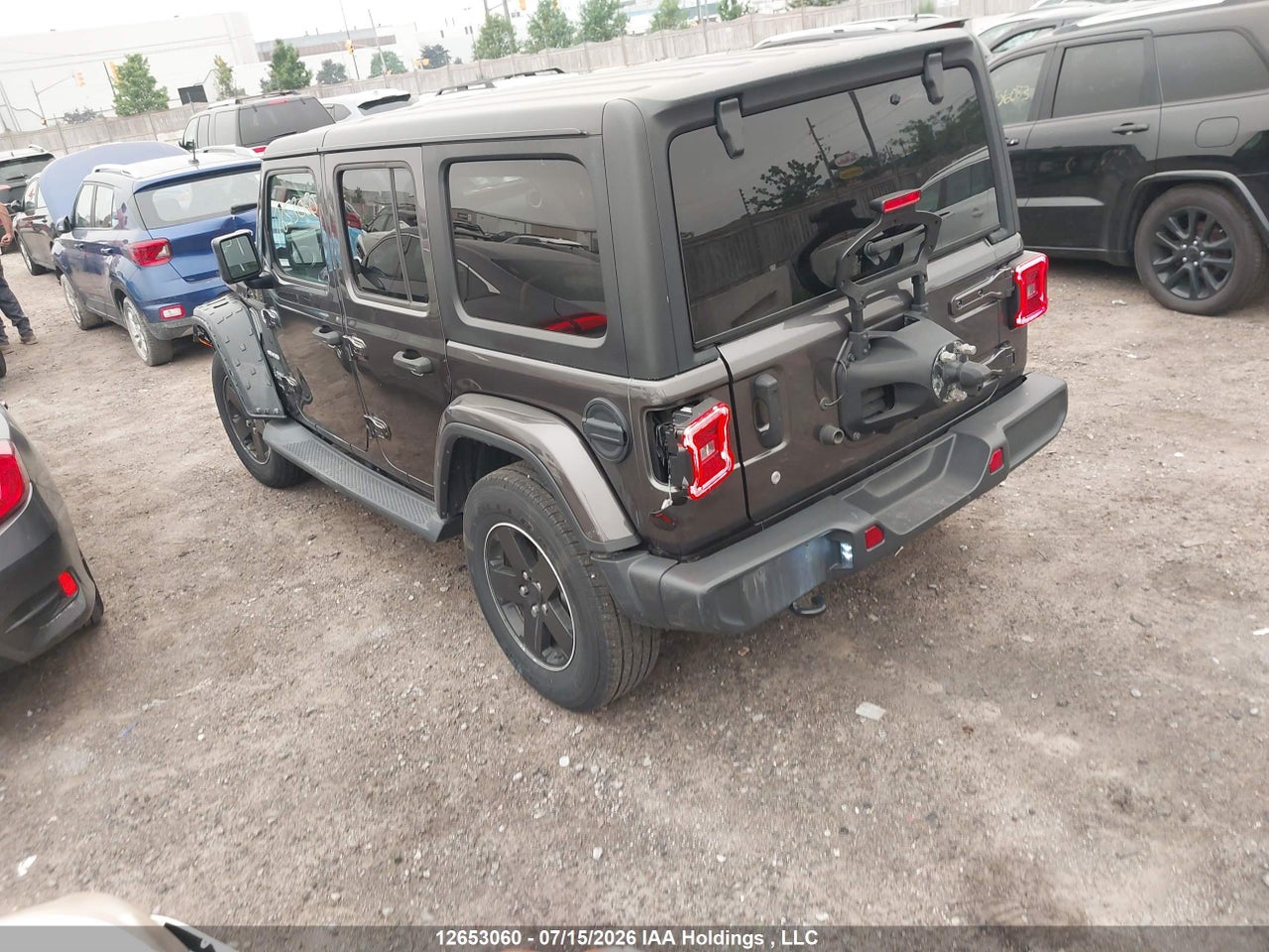 2019 JEEP WRANGLER UNLIMITED SAHARA thumbnail 4