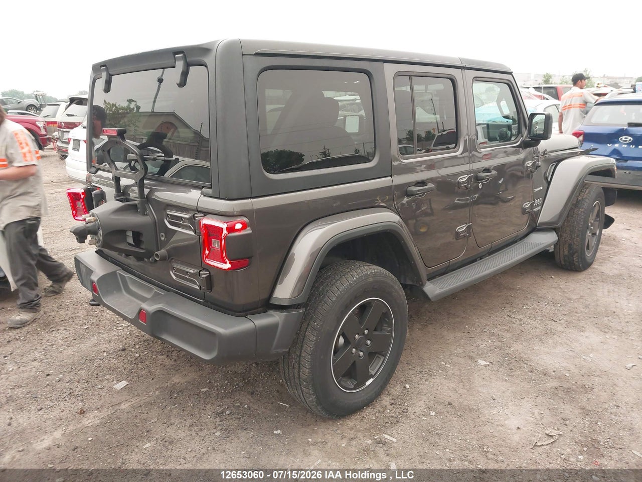 2019 JEEP WRANGLER UNLIMITED SAHARA thumbnail 5