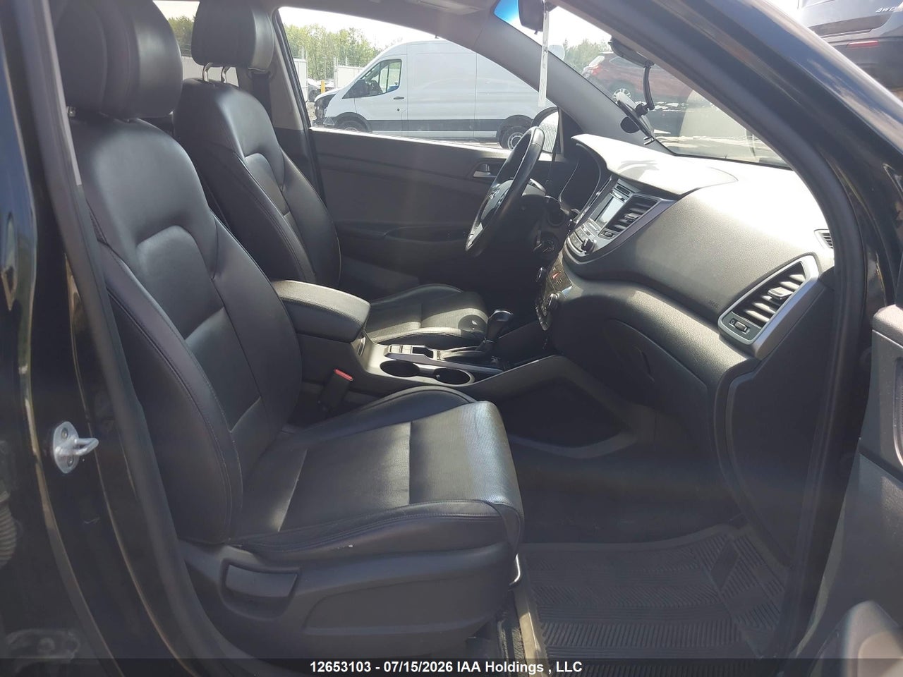 2017 HYUNDAI TUCSON thumbnail 6