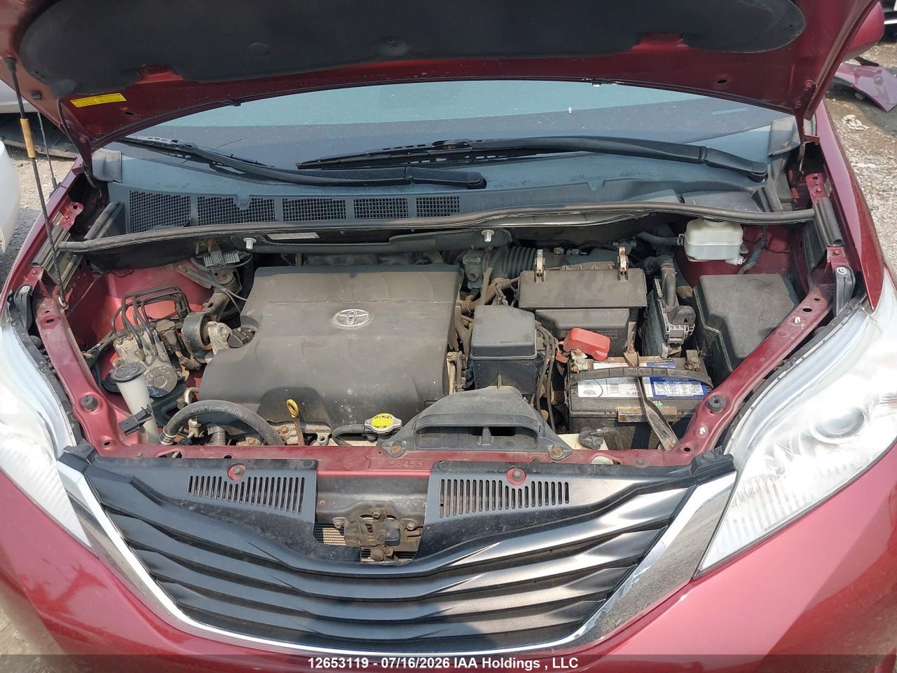 2013 TOYOTA SIENNA LE thumbnail 11
