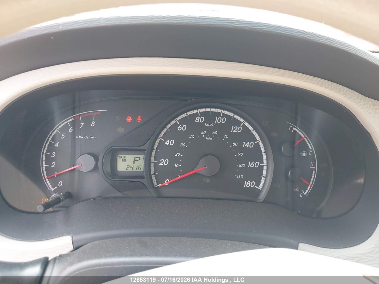 2013 TOYOTA SIENNA LE thumbnail 8