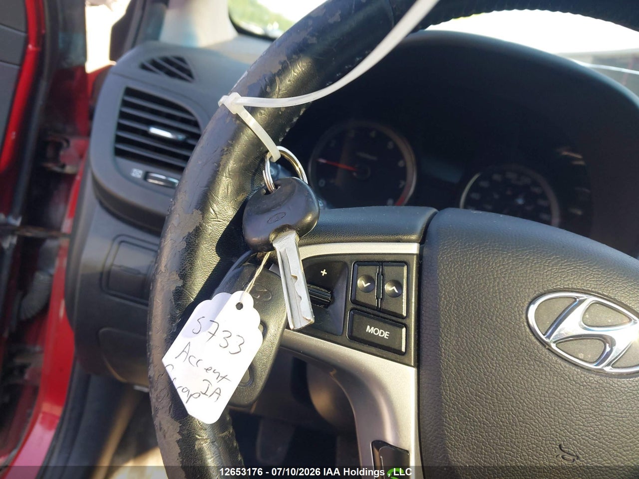 2012 HYUNDAI ACCENT GLS thumbnail 12