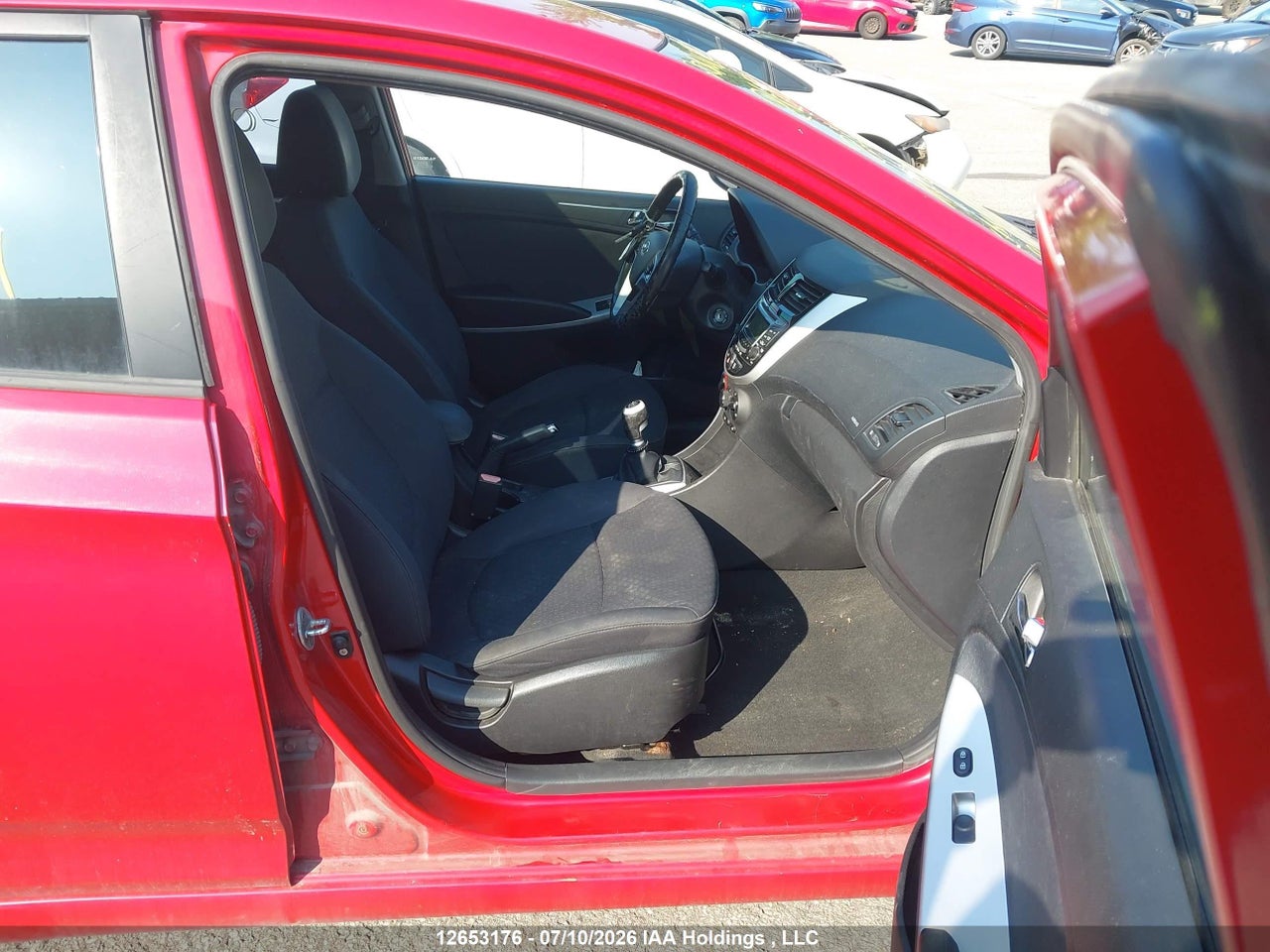 2012 HYUNDAI ACCENT GLS thumbnail 6