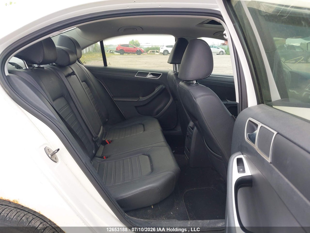 2011 VOLKSWAGEN JETTA thumbnail 9