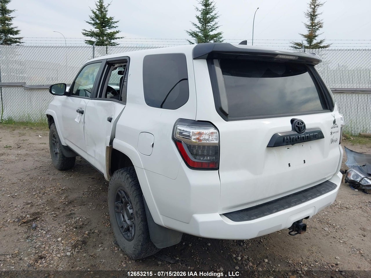 2020 TOYOTA 4RUNNER thumbnail 4