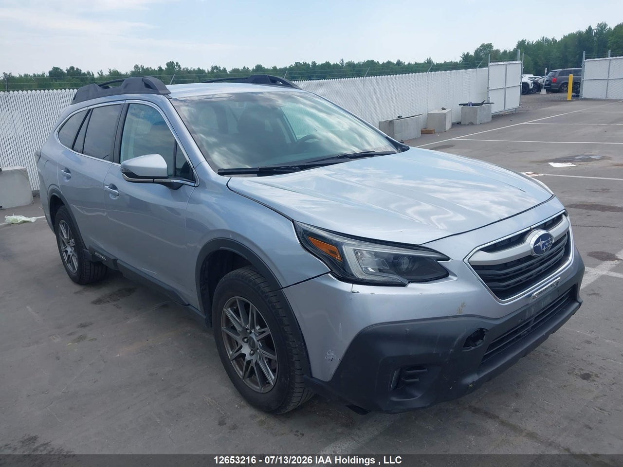 2020 SUBARU OUTBACK thumbnail 2
