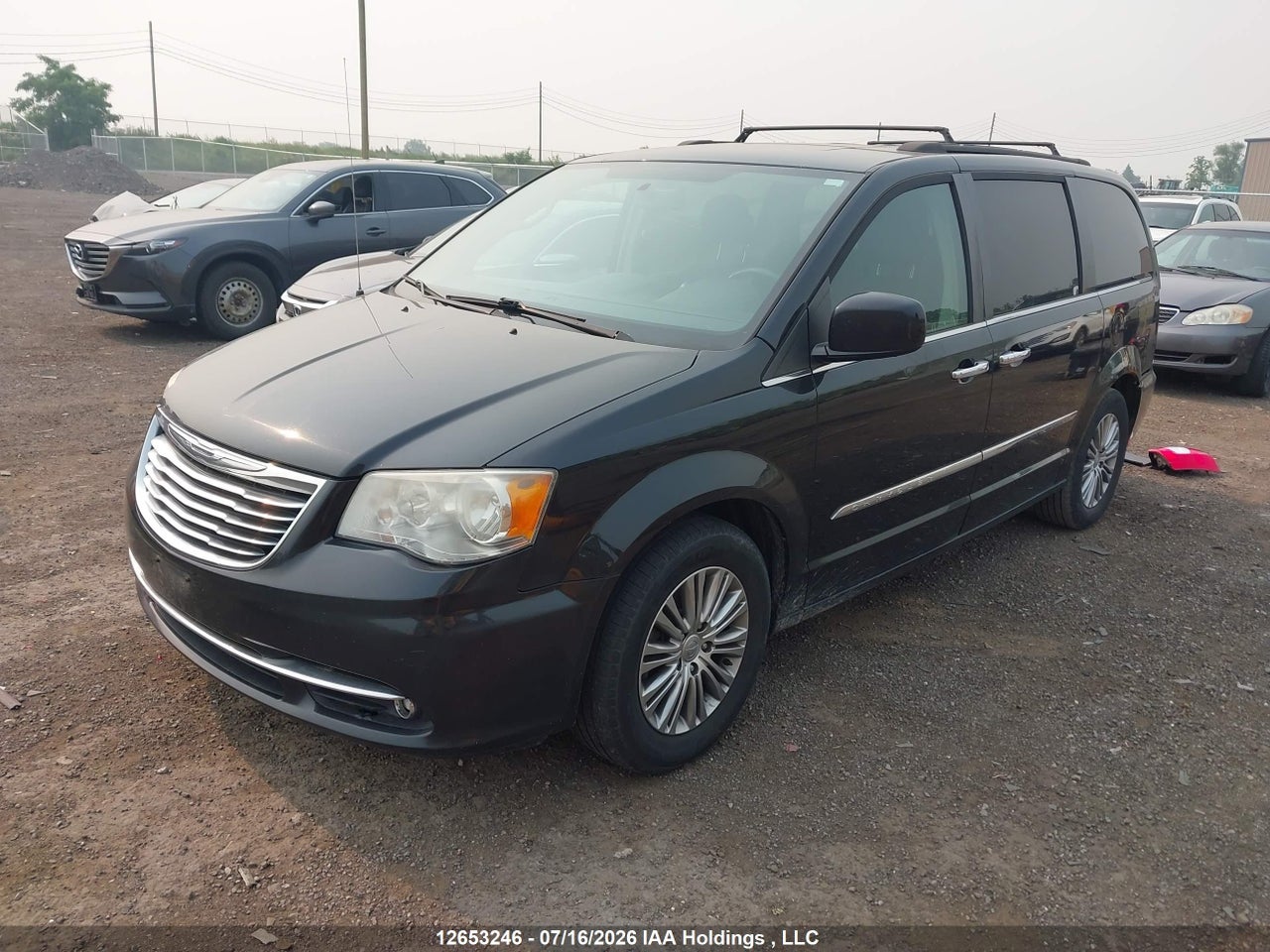 2014 CHRYSLER TOWN & COUNTRY thumbnail 3