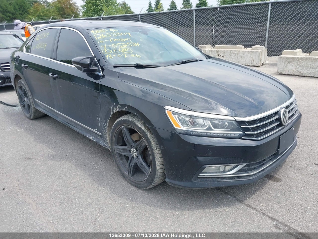 2016 VOLKSWAGEN PASSAT SEL PREMIUM thumbnail 2