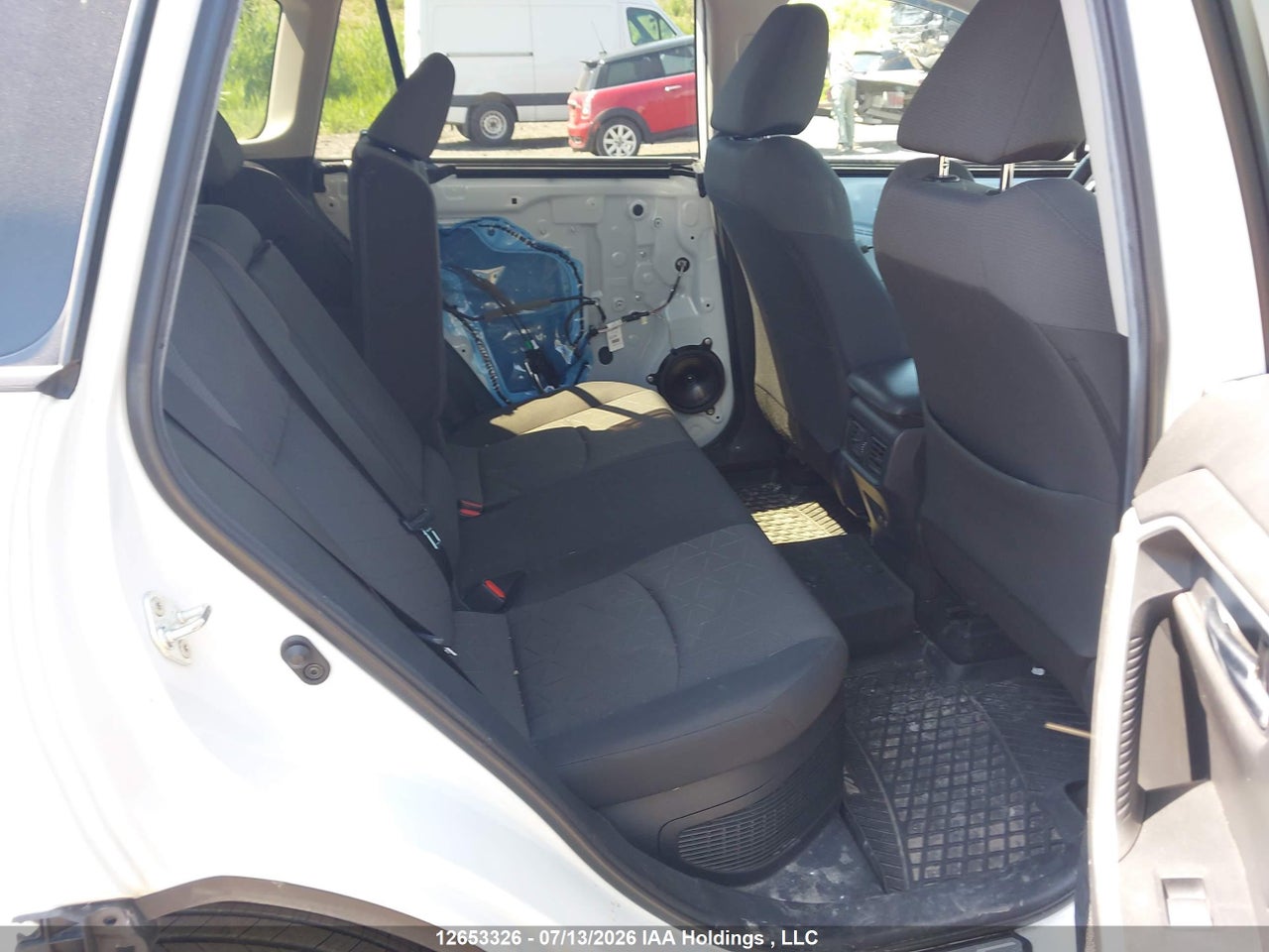 2020 TOYOTA RAV4 HYBRID XLE thumbnail 9