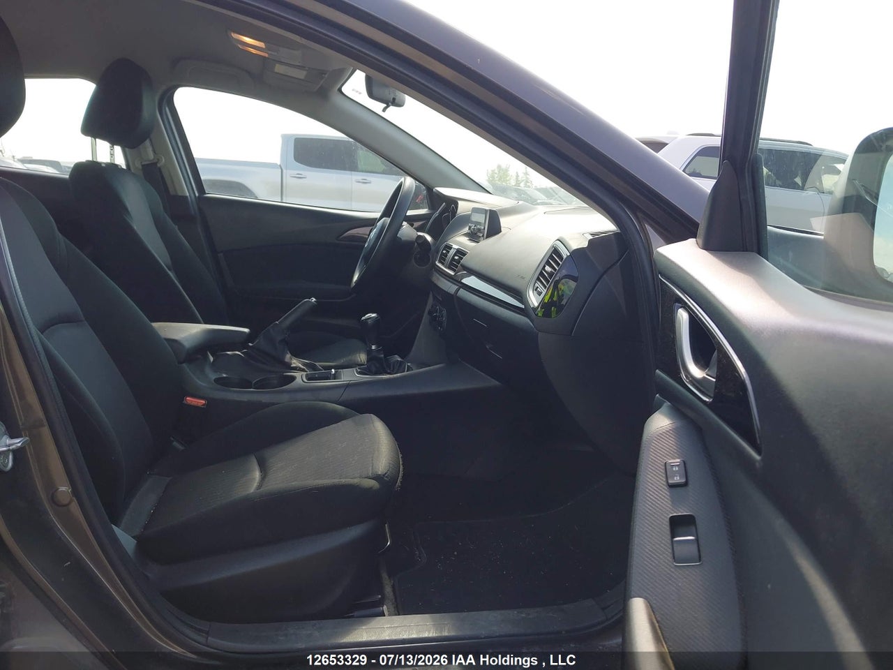 2015 MAZDA 3 Sport thumbnail 6