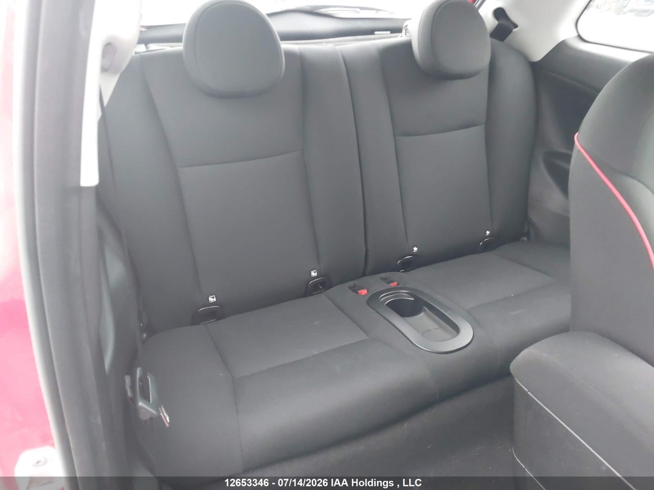 2024 FIAT 500 E RED thumbnail 9