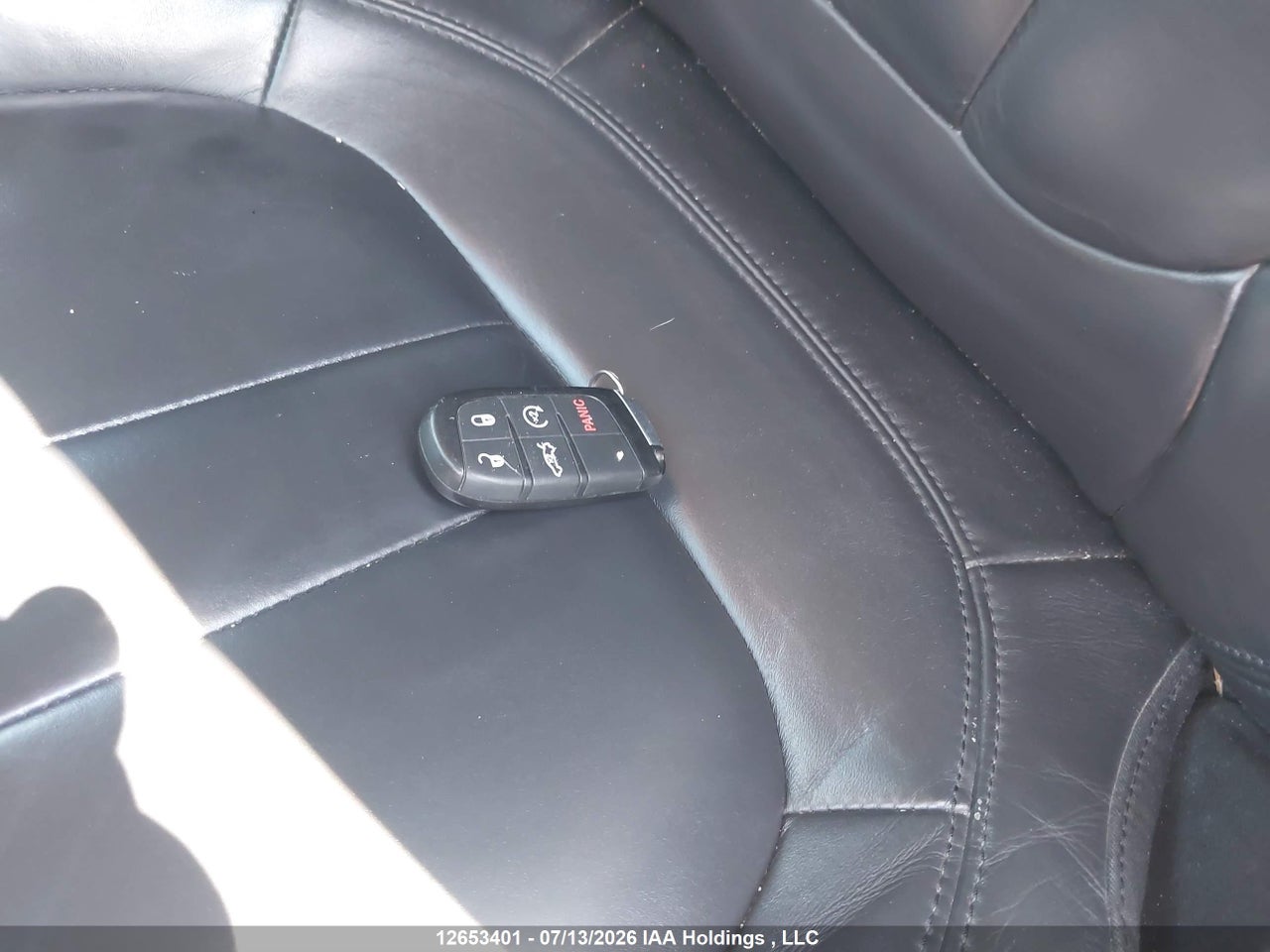 2015 CHRYSLER 200 C thumbnail 12