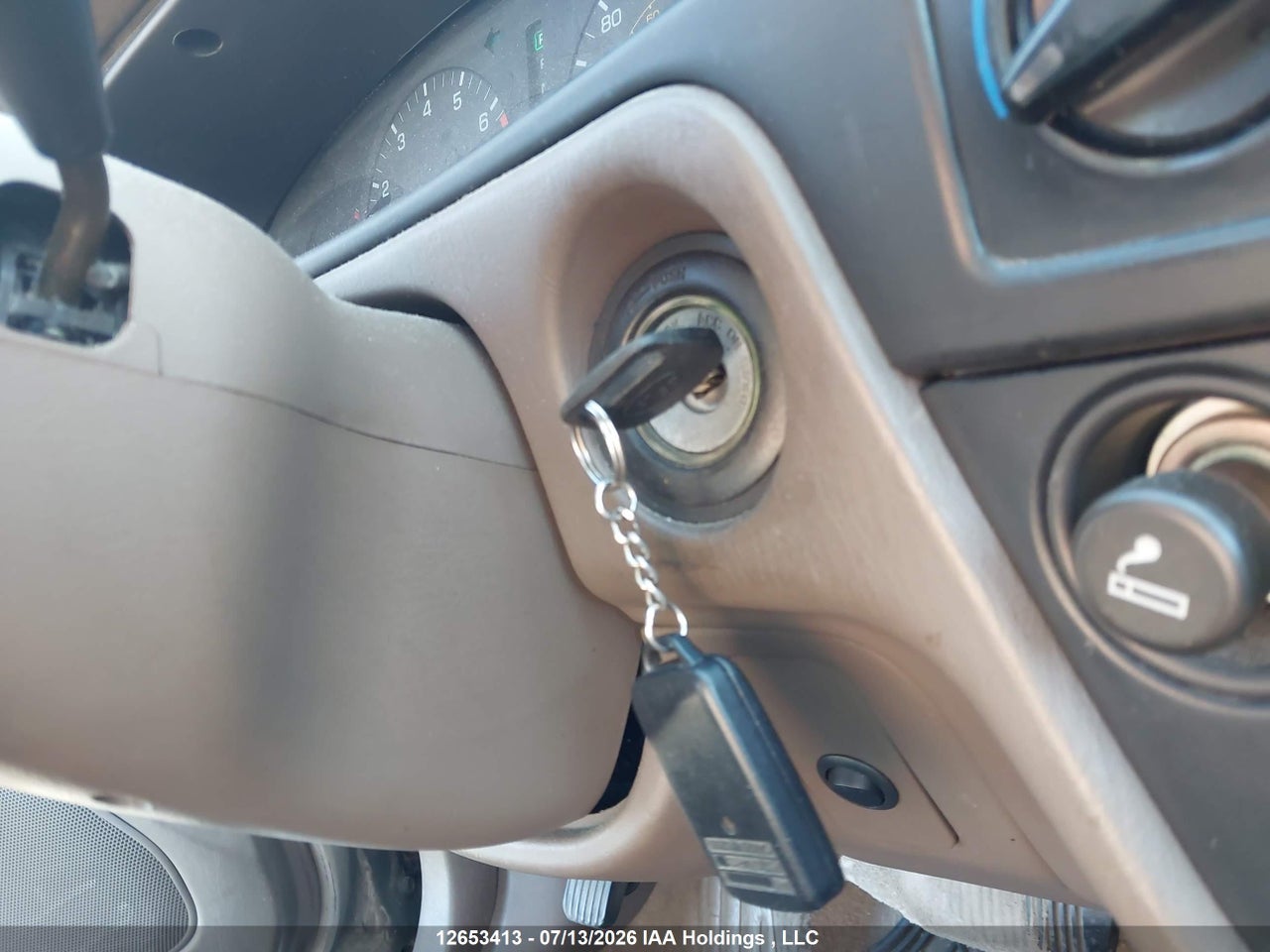 1996 TOYOTA CAMRY LE thumbnail 12