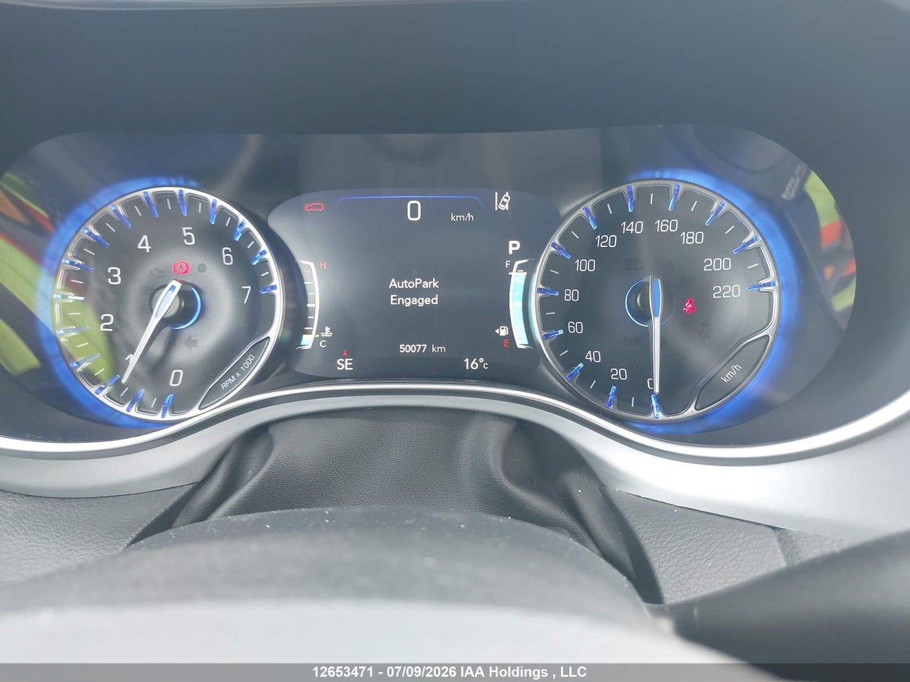 2025 CHRYSLER PACIFICA LIMITED thumbnail 8