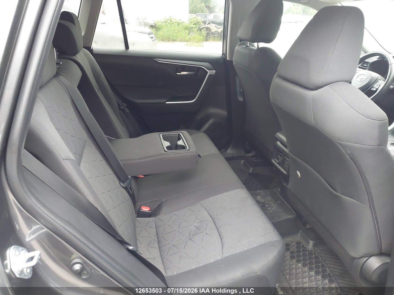 2022 TOYOTA RAV4 XLE/XLE PREMIUM thumbnail 9