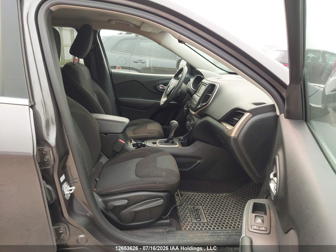2017 JEEP CHEROKEE thumbnail 6