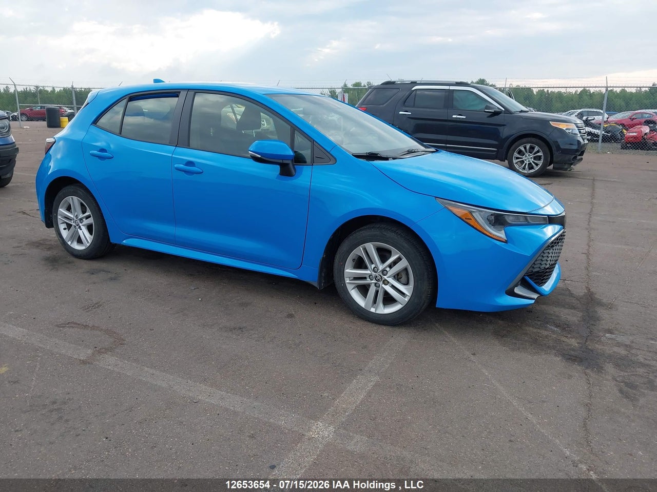 2022 TOYOTA COROLLA thumbnail 2