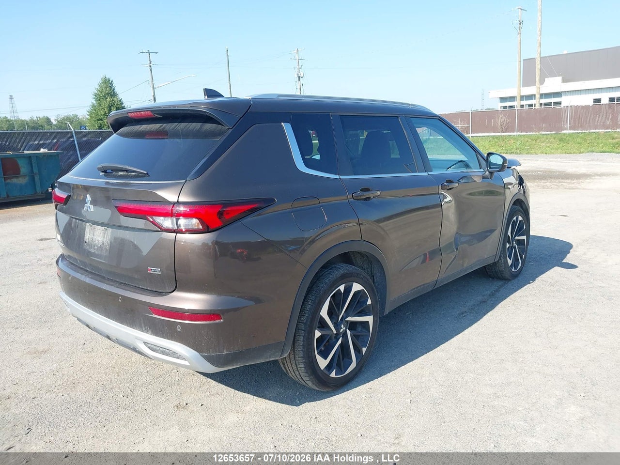 2022 MITSUBISHI OUTLANDER LE/LE PREMIUM/SE/SEL thumbnail 5