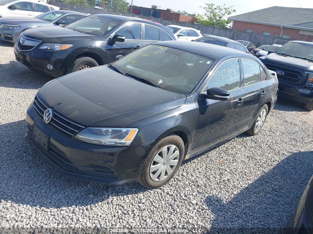 2015 VOLKSWAGEN JETTA S thumbnail 3