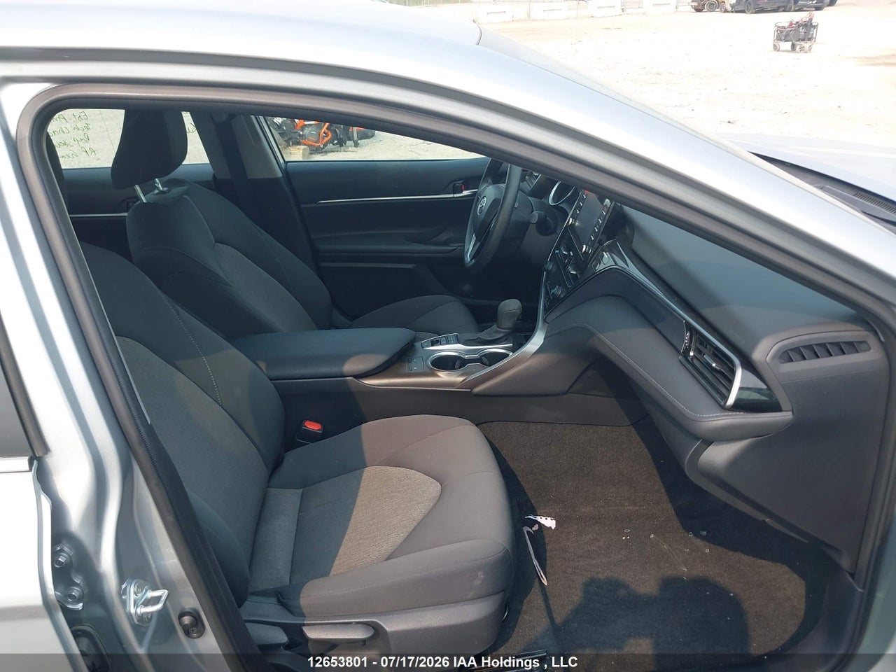 2022 TOYOTA CAMRY HYBRID LE thumbnail 6