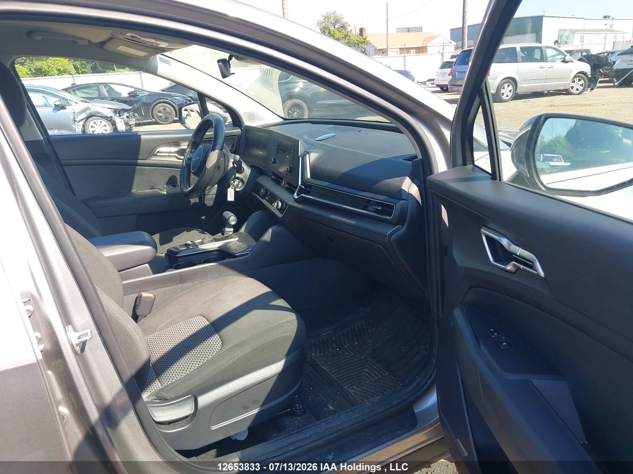2025 KIA SPORTAGE LX FWD thumbnail 6