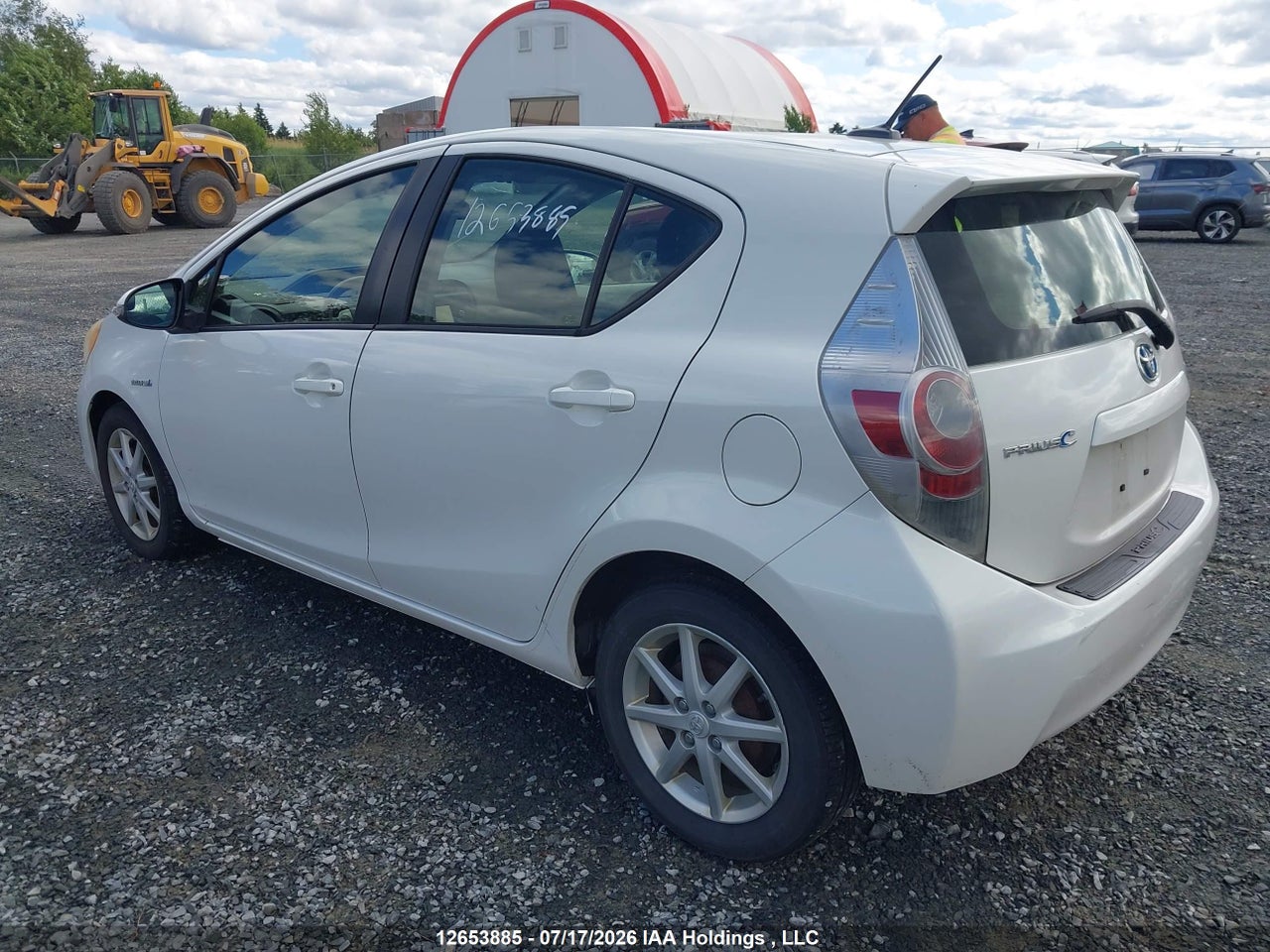 2013 TOYOTA Prius c thumbnail 4