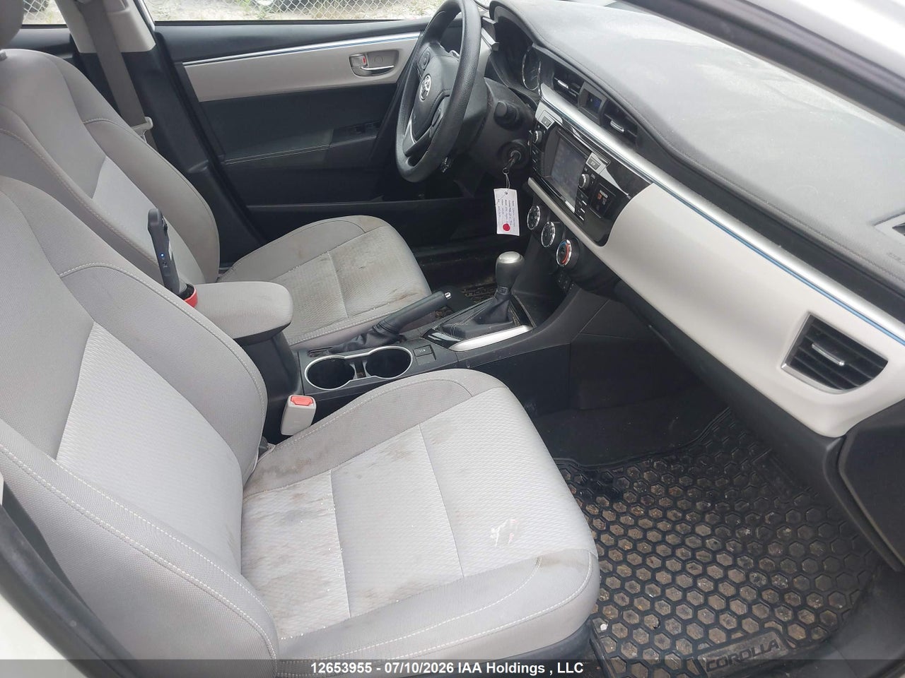 2016 TOYOTA COROLLA LE thumbnail 6