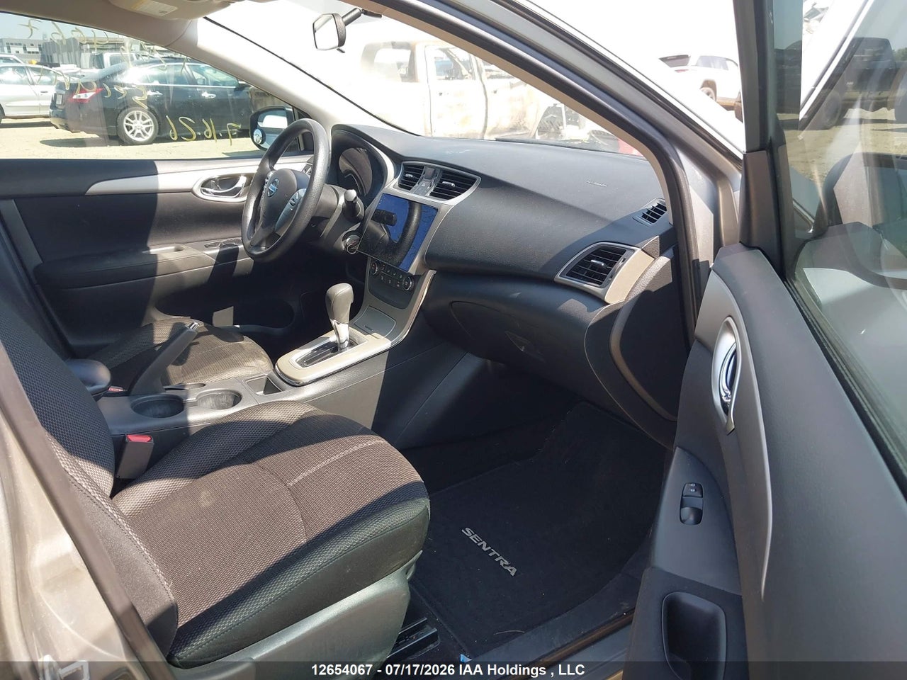 2013 NISSAN SENTRA 1.8 S/1.8 SV thumbnail 6