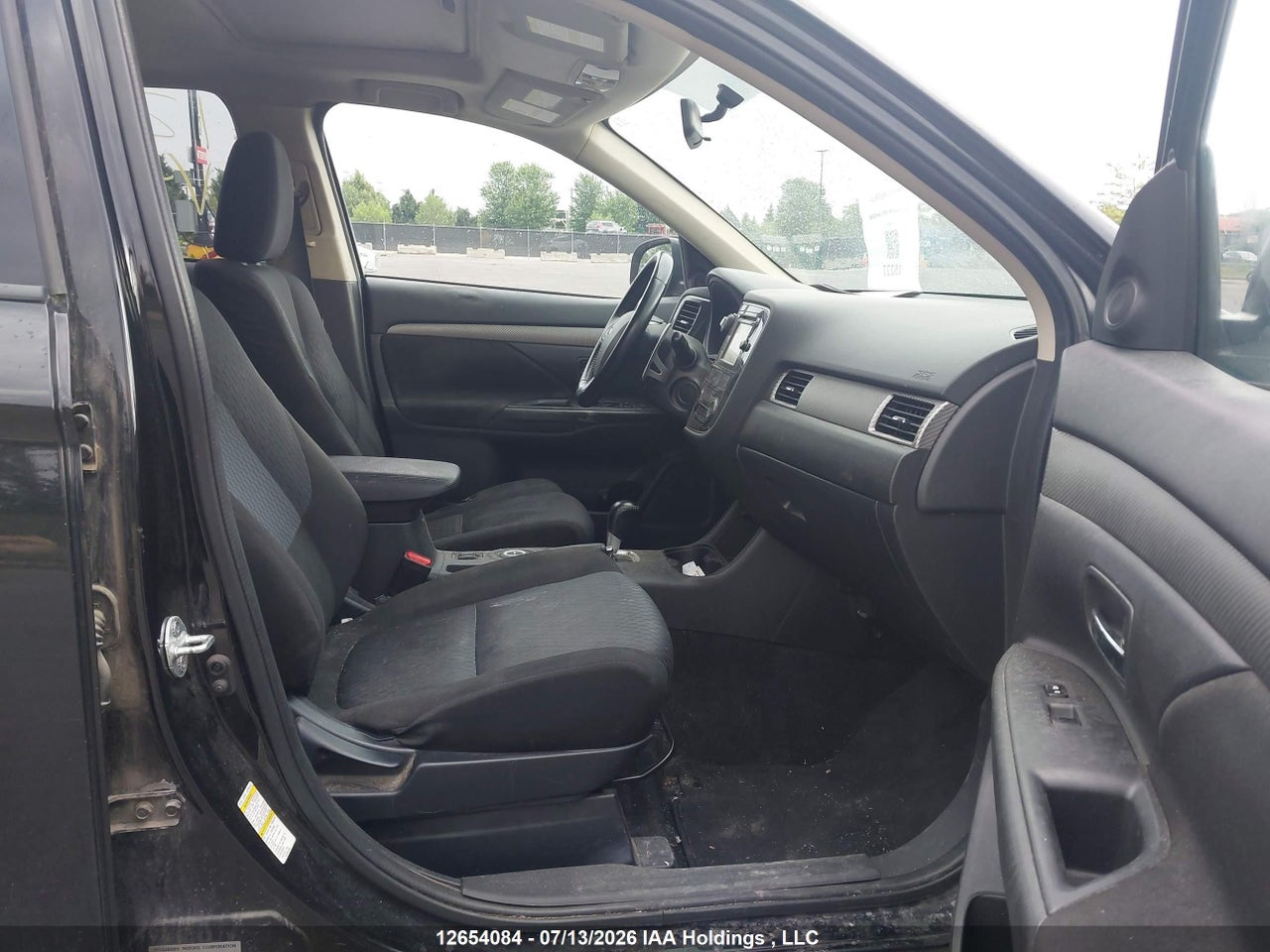 2014 MITSUBISHI OUTLANDER SE thumbnail 6