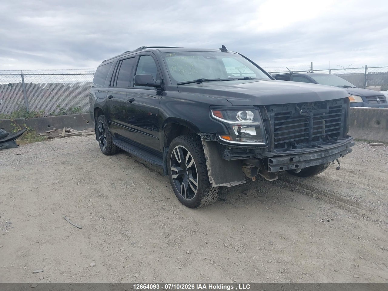 2018 CHEVROLET SUBURBAN PREMIER thumbnail 2