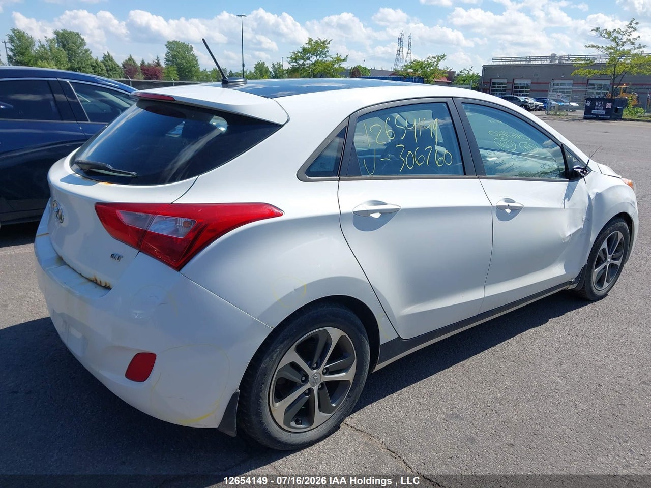 2016 HYUNDAI ELANTRA GT GLS thumbnail 5
