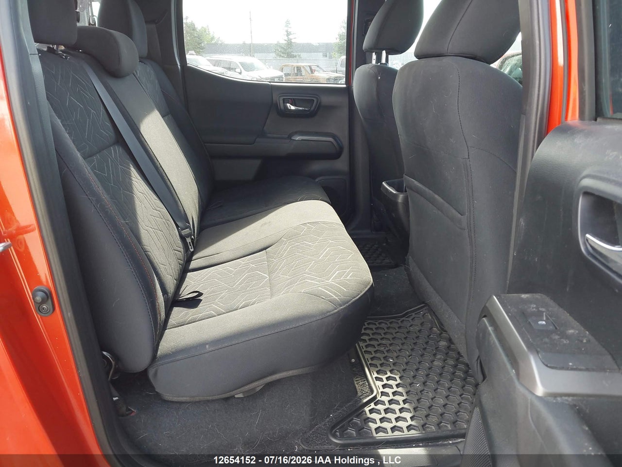 2016 TOYOTA TACOMA DBL CAB/SR/SR5/TRD SPT/OR thumbnail 9