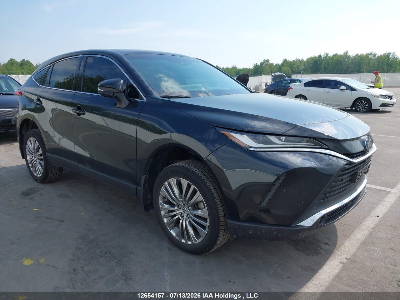 2024 TOYOTA venza limited thumbnail 2