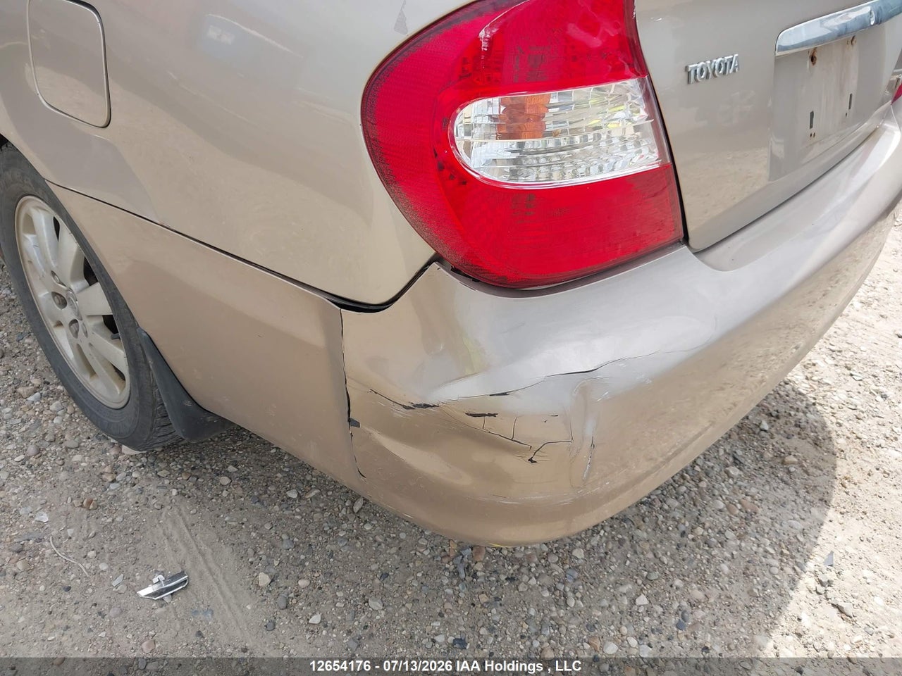 2004 TOYOTA CAMRY LE/XLE/SE thumbnail 7