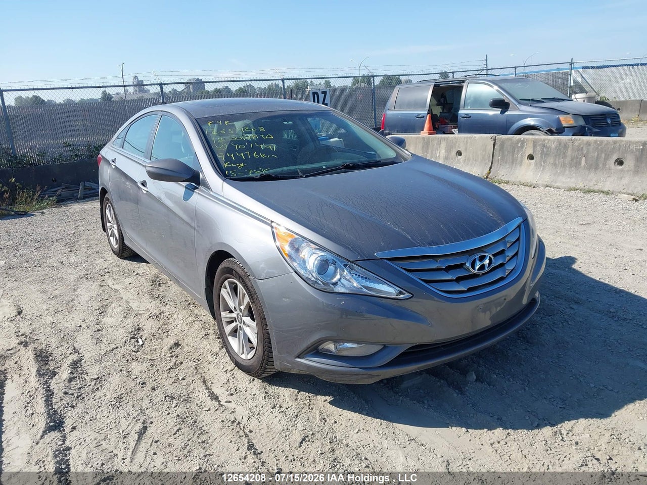 2012 HYUNDAI SONATA GLS thumbnail 2