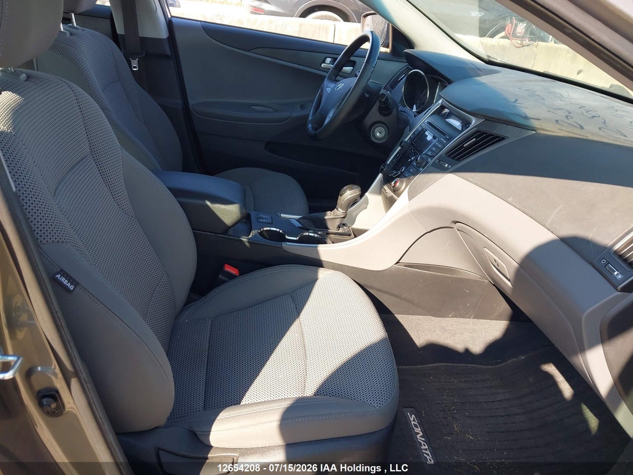 2012 HYUNDAI SONATA GLS thumbnail 6