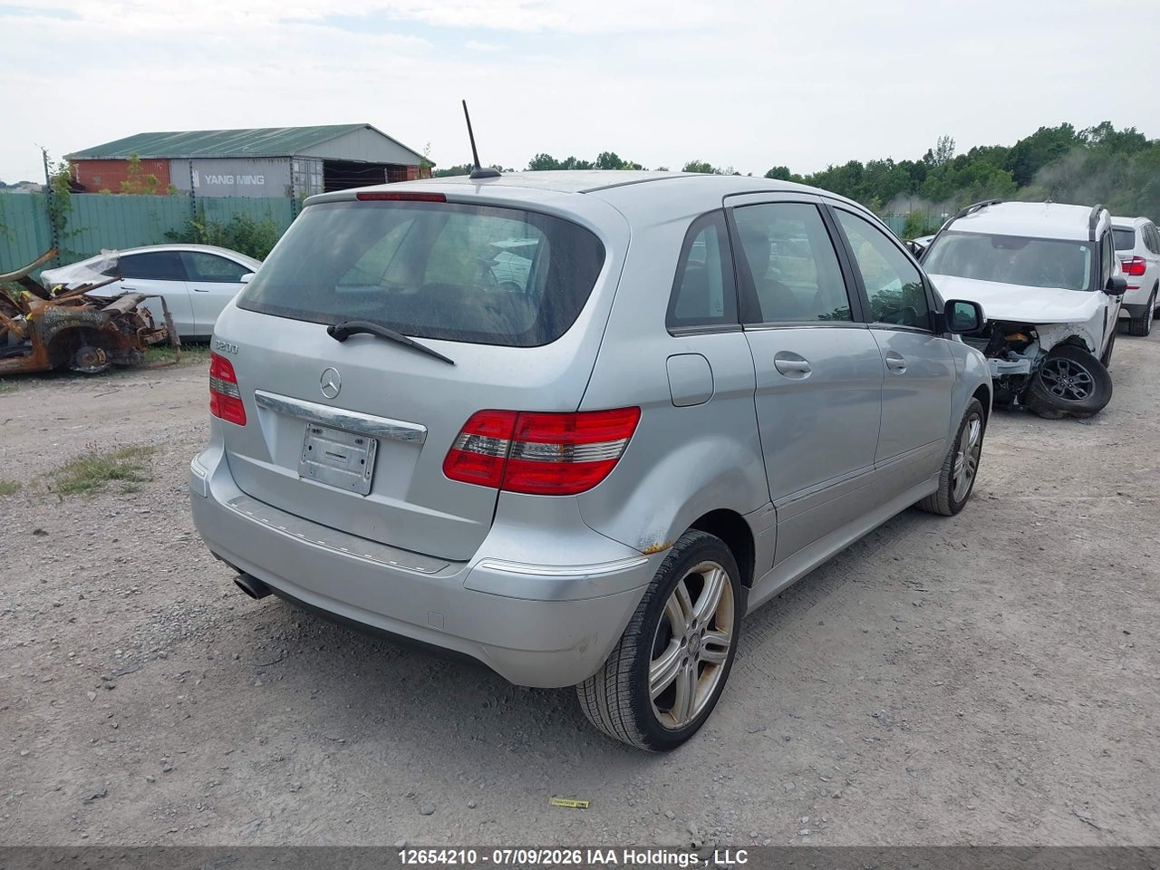 2011 MERCEDES BENZ B200 thumbnail 5