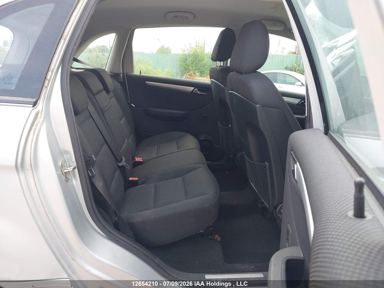 2011 MERCEDES BENZ B200 thumbnail 9