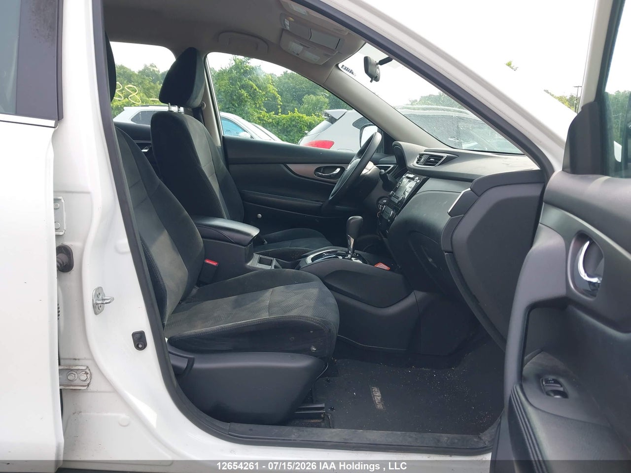 2016 NISSAN ROGUE S/SV thumbnail 6