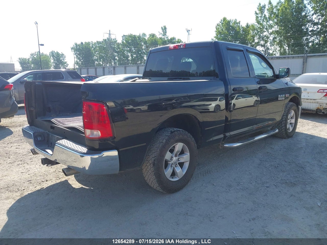 2014 RAM 1500 ST thumbnail 5