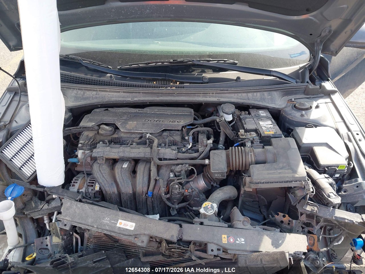 2025 HYUNDAI ELANTRA PREFERRED WITH TECH PACKAGE thumbnail 11