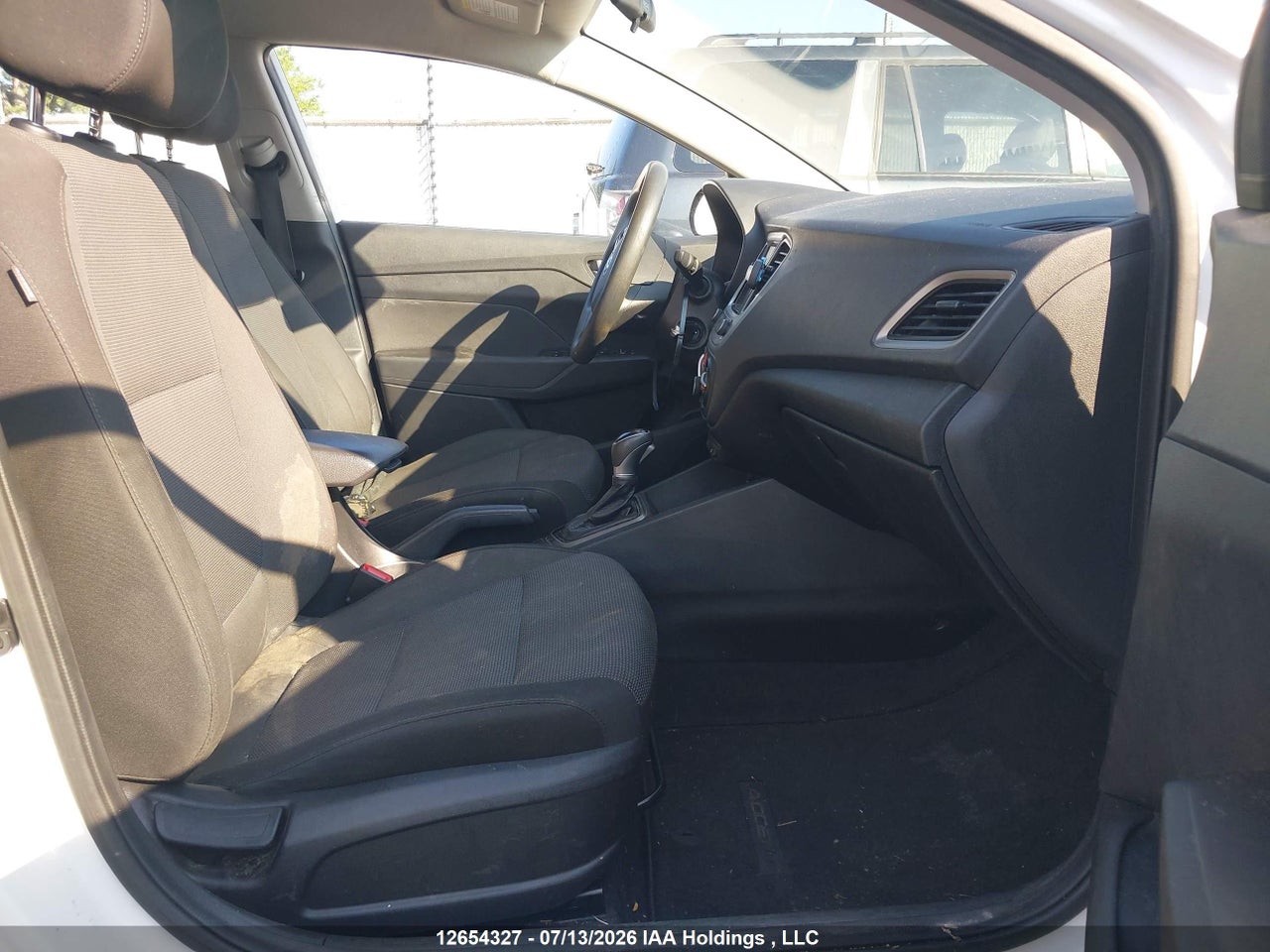 2019 HYUNDAI ACCENT PREFERRED thumbnail 6