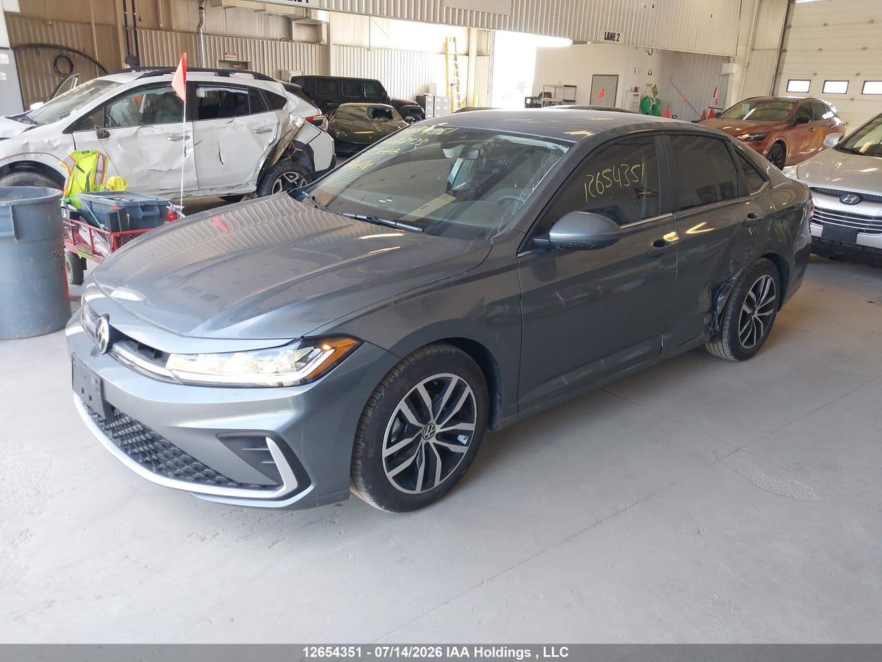 2025 VOLKSWAGEN JETTA thumbnail 3