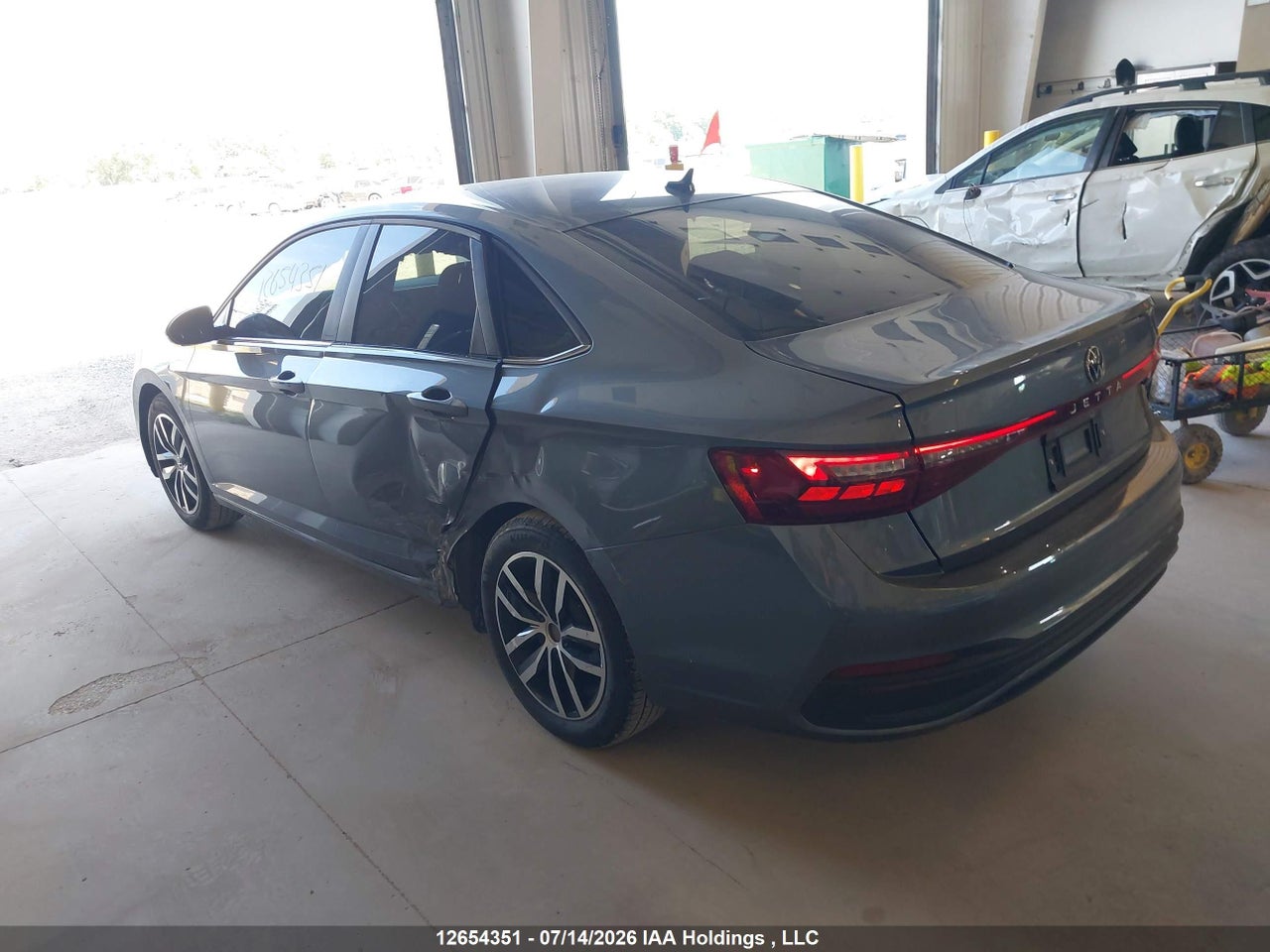 2025 VOLKSWAGEN JETTA thumbnail 4