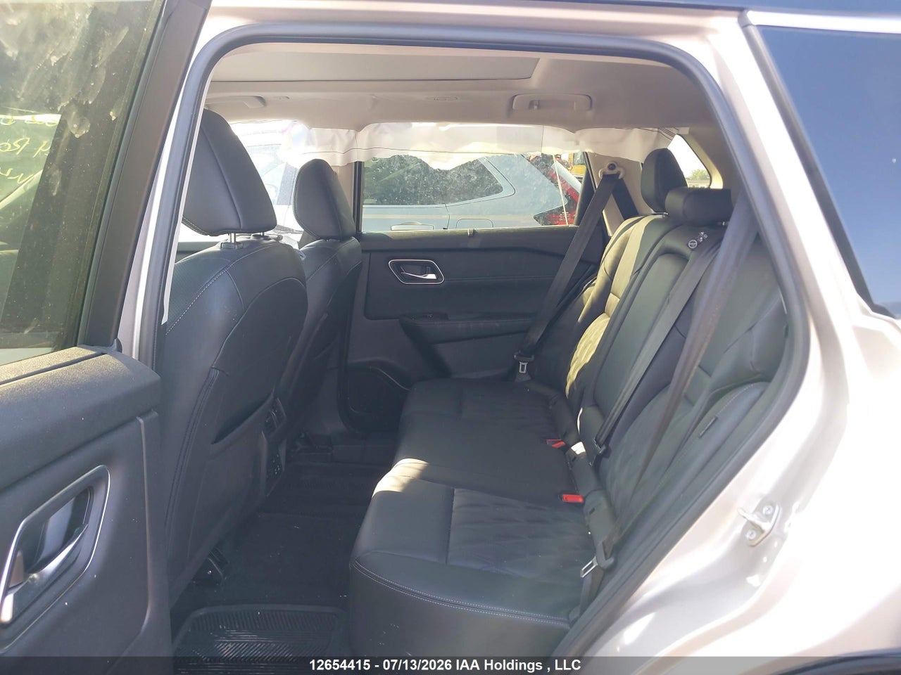 2024 NISSAN ROGUE PLATINUM thumbnail 9