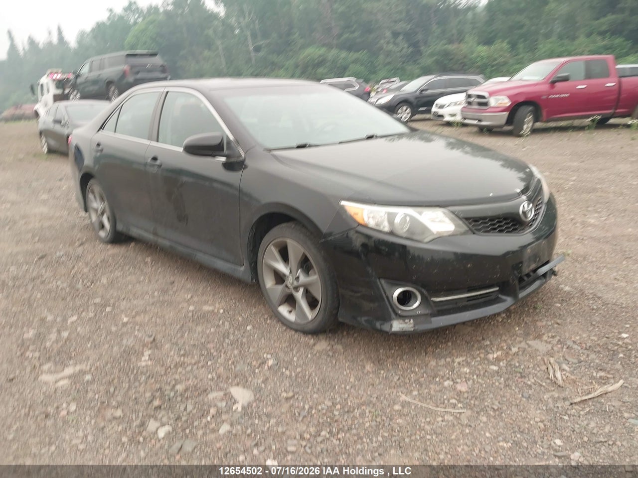2014 TOYOTA CAMRY SE thumbnail 2