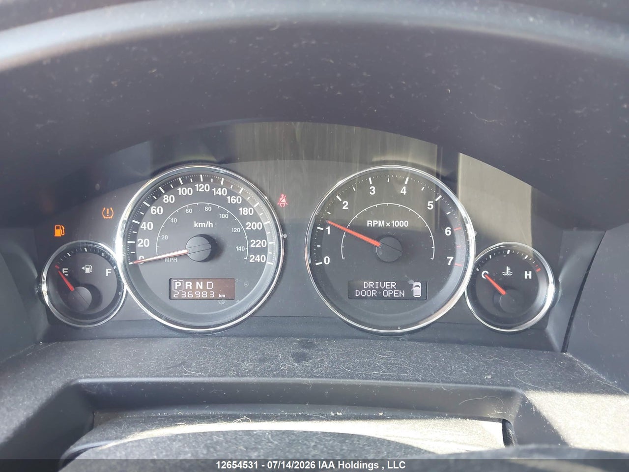 2010 JEEP COMMANDER thumbnail 8
