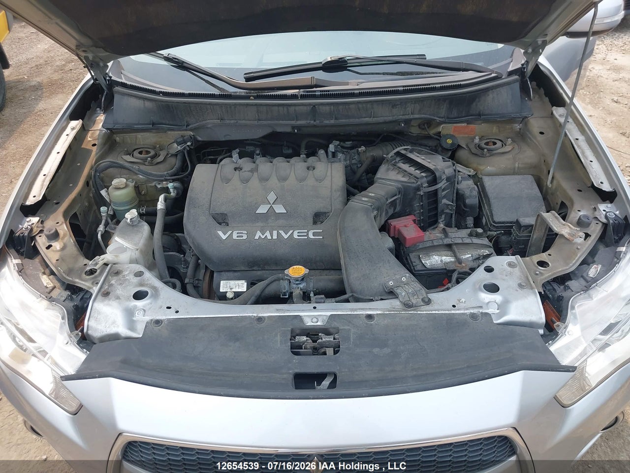 2013 MITSUBISHI OUTLANDER XLS thumbnail 11